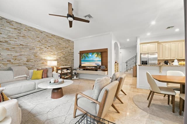 1752 NE 12TH Street, Fort Lauderdale FL 33304 - Fort Lauderdale, FL - Photo 2