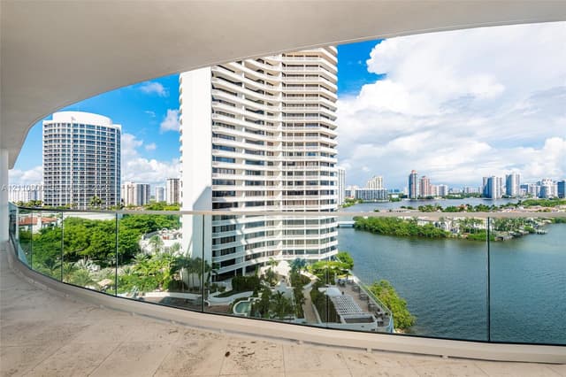 2800 Island Blvd # 1105, Aventura FL 33160 - Aventura, FL - Photo 2