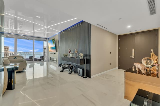 300 Biscayne Boulevard Way # 3103C, Miami FL 33131 - Miami, FL - Photo 7