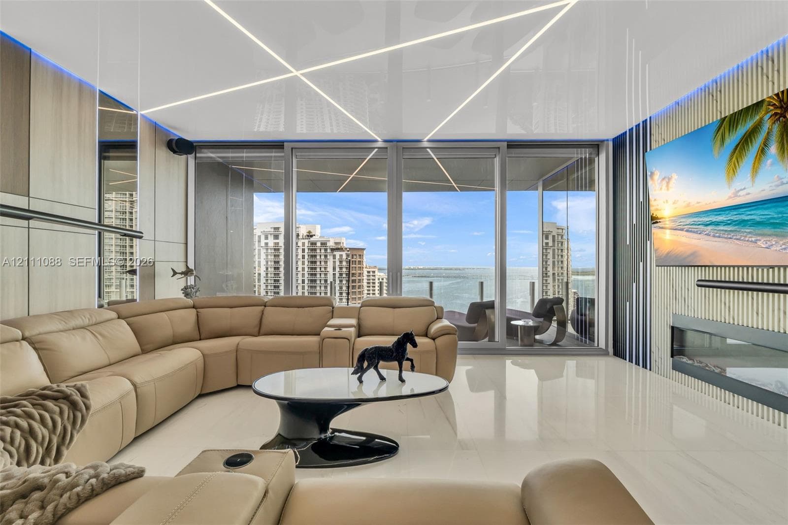 300 Biscayne Boulevard Way # 3103C, Miami FL 33131