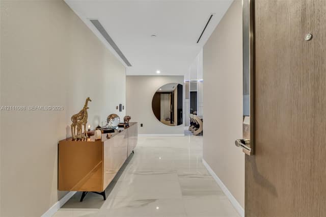 300 Biscayne Boulevard Way # 3103C, Miami FL 33131 - Miami, FL - Photo 5