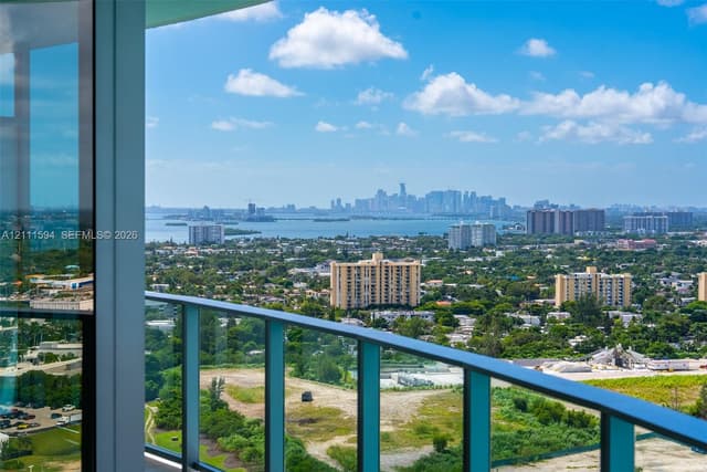 2411 Laguna Cir # 2506, North Miami FL 33181 - North Miami, FL - Photo 3
