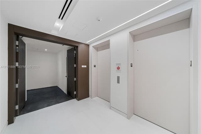 300 Biscayne Boulevard Way # 3501E, Miami FL 33131 - Miami, FL - Photo 6