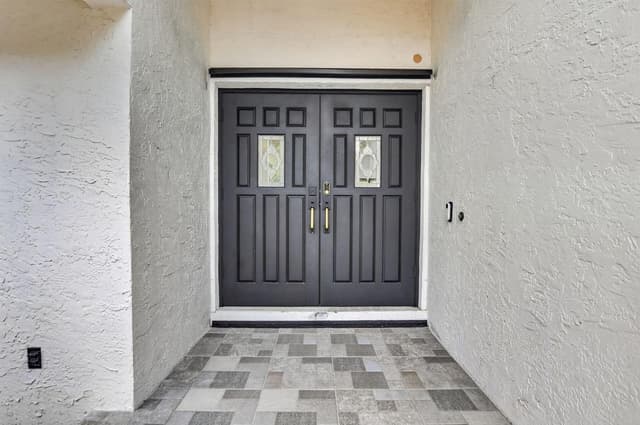 8839 NW 49th Drive, Coral Springs FL 33067 - Coral Springs, FL - Photo 5
