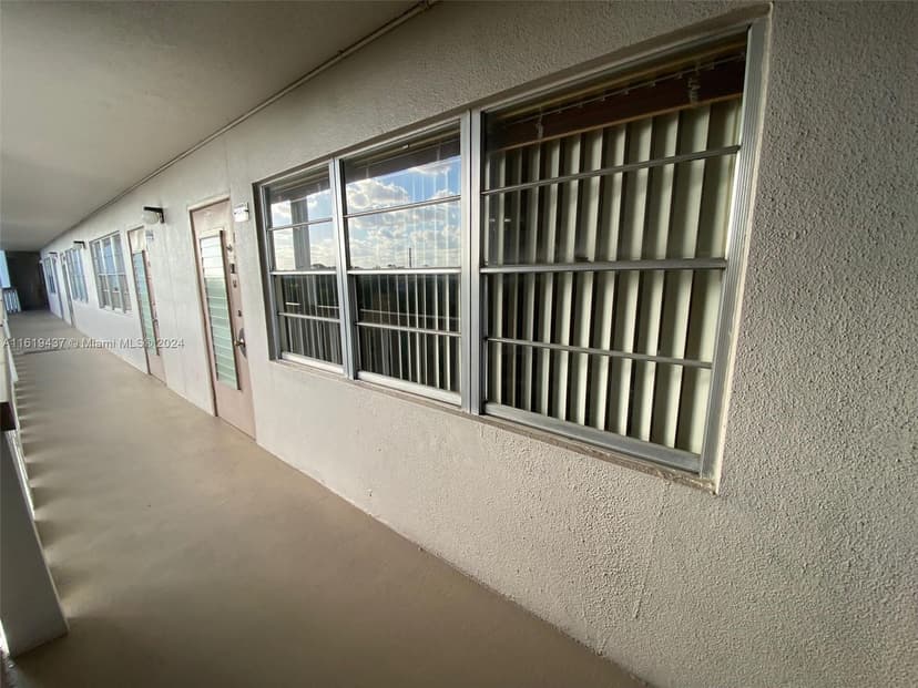 430 Southampton B # 430, West Palm Beach FL 33417