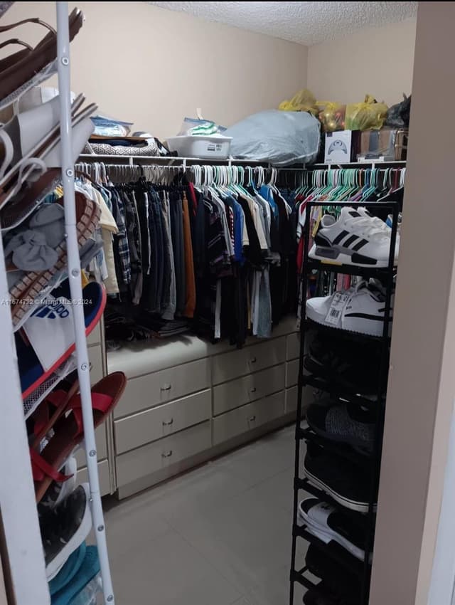 18870 NW 57th Ave # 108, Hialeah FL 33015 - Hialeah, FL - Photo 6