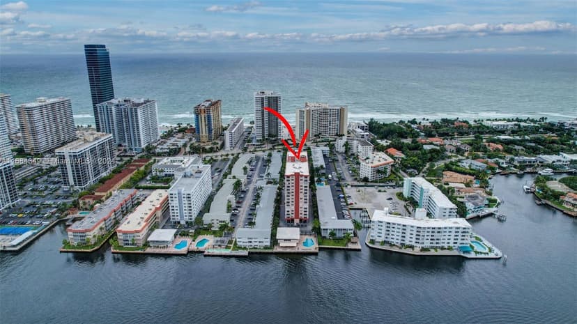 3161 S Ocean Dr # 203, Hallandale Beach FL 33009