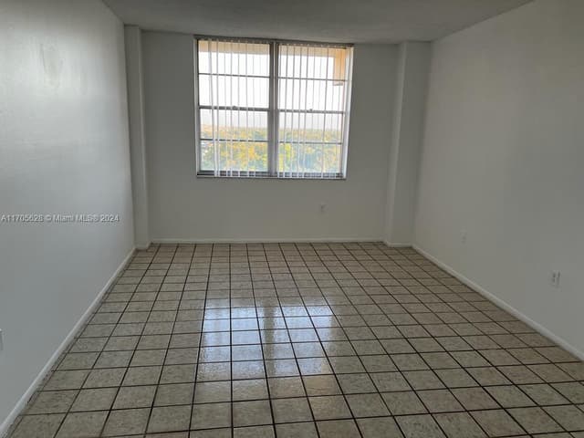 15600 NW 7th Ave # 821, Miami FL 33169 - Miami, FL - Photo 4