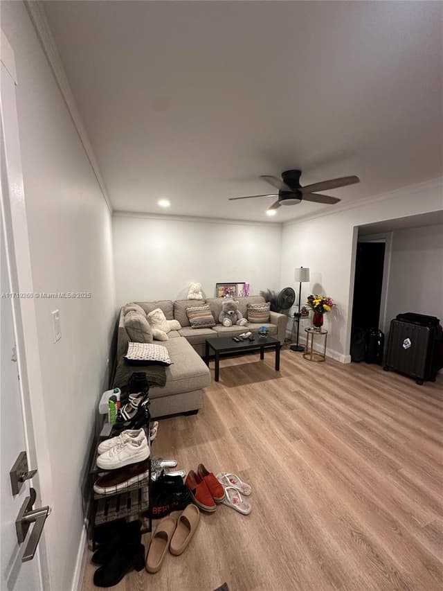 5100 SW 41st St # 328, Pembroke Park FL 33023 - Pembroke Park, FL - Photo 2