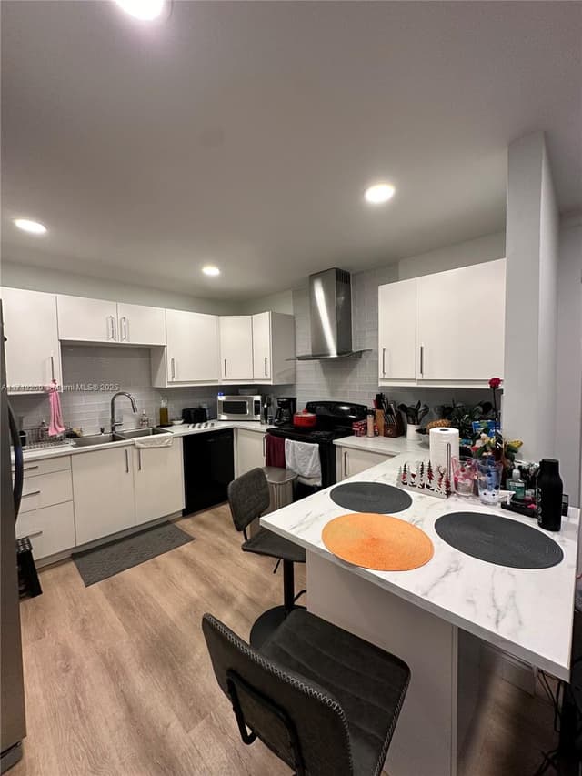 5100 SW 41st St # 328, Pembroke Park FL 33023 - Pembroke Park, FL - Photo 3