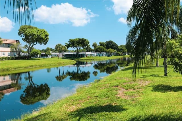 286 Monaco F # F, Delray Beach FL 33446 - Delray Beach, FL - Photo 3