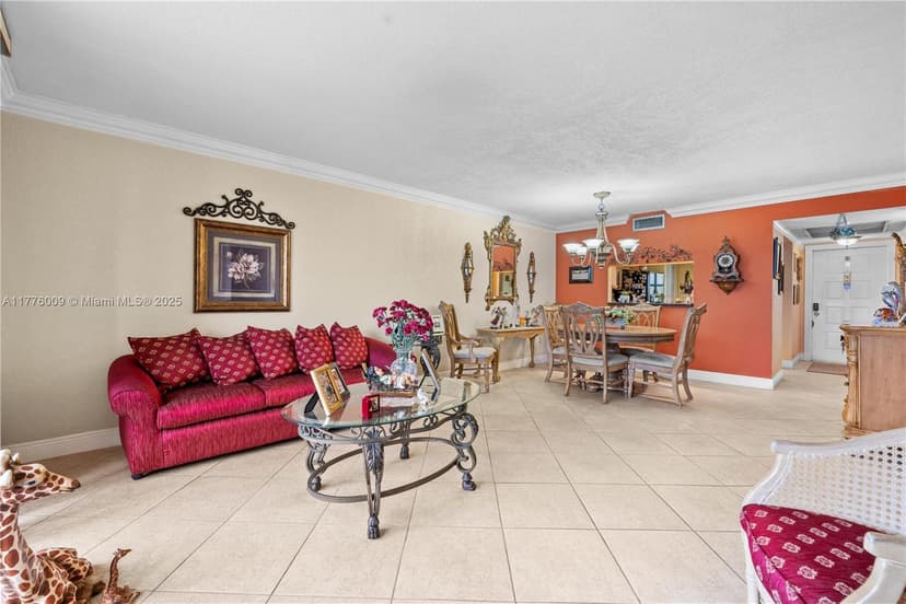 901 Colony Point Cir # 503, Pembroke Pines FL 33026