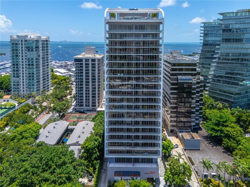 2678 Tigertail Ave # 1205, Miami FL 33133