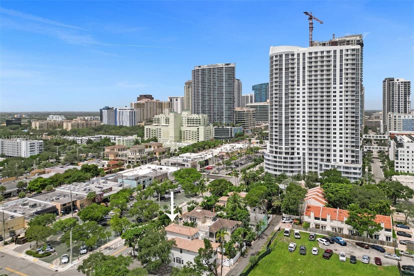 827 SE 2nd Ct, Fort Lauderdale FL 33301