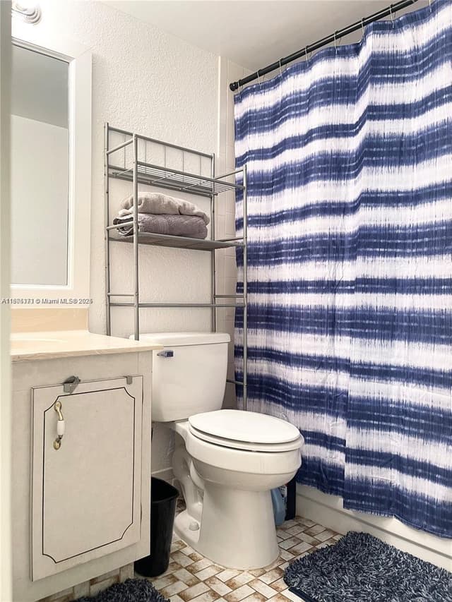6071 NW 61st Ave # 311, Tamarac FL 33319 - Tamarac, FL - Photo 5