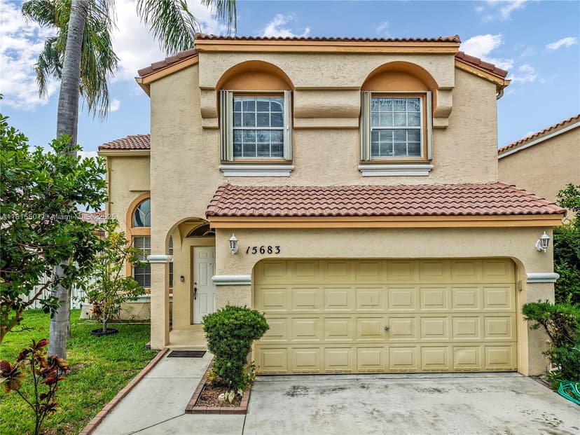 15683 NW 12th Rd, Pembroke Pines FL 33028