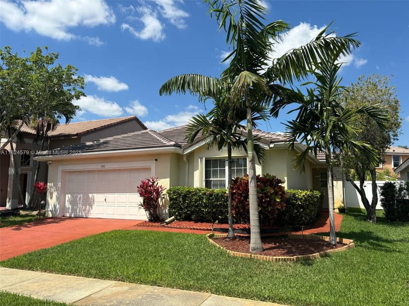 530 SW 182nd Way, Pembroke Pines FL 33029