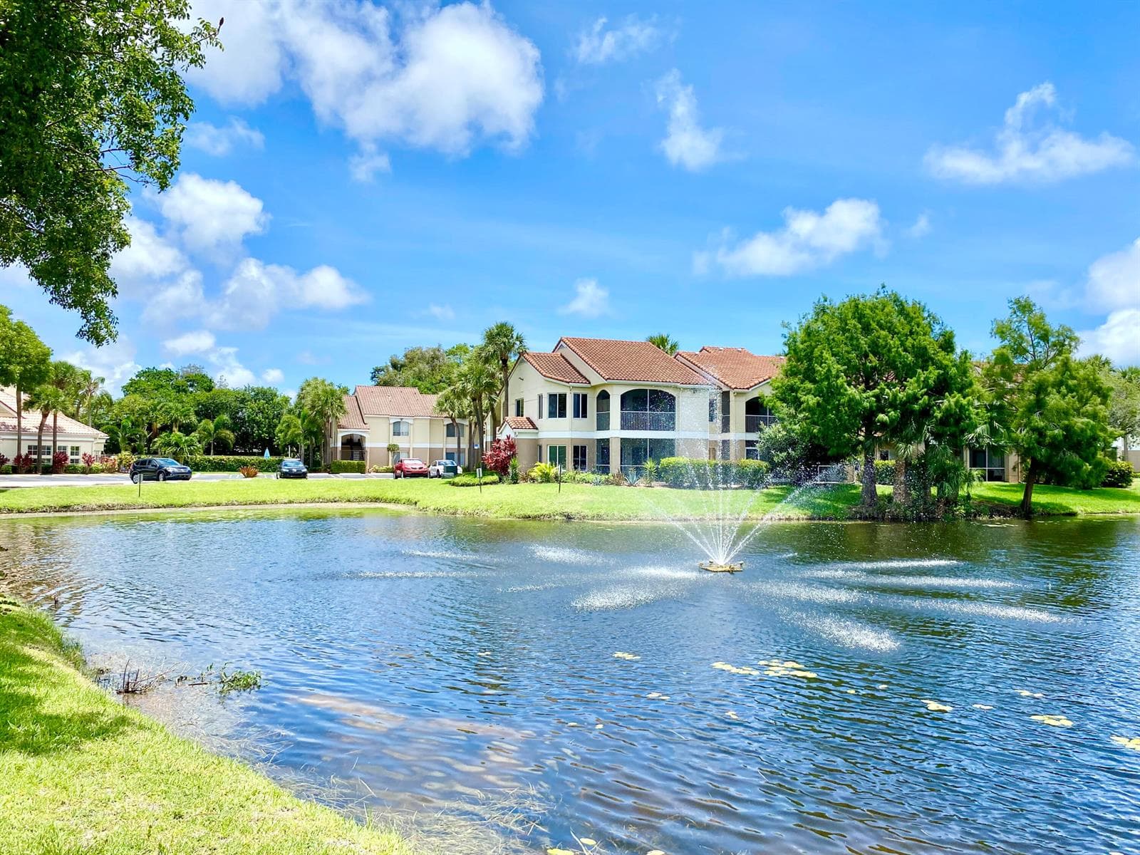 815 W Boynton Beach Boulevard # 102, Boynton Beach FL 33426 - Boynton Beach, FL - Photo 1