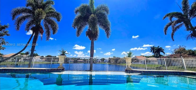 3460 SW 52nd St, Hollywood FL 33312