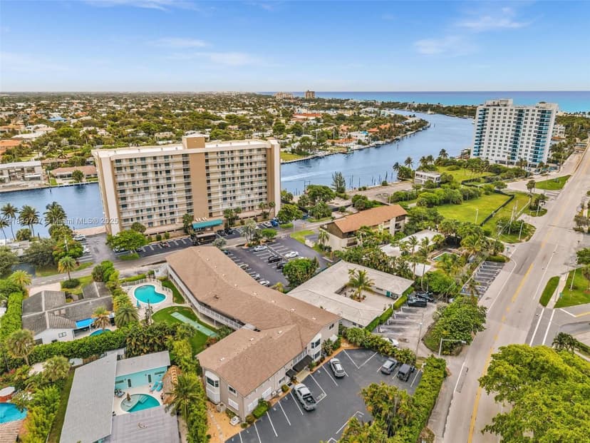 2501 N Ocean Blvd # 18, Pompano Beach FL 33062