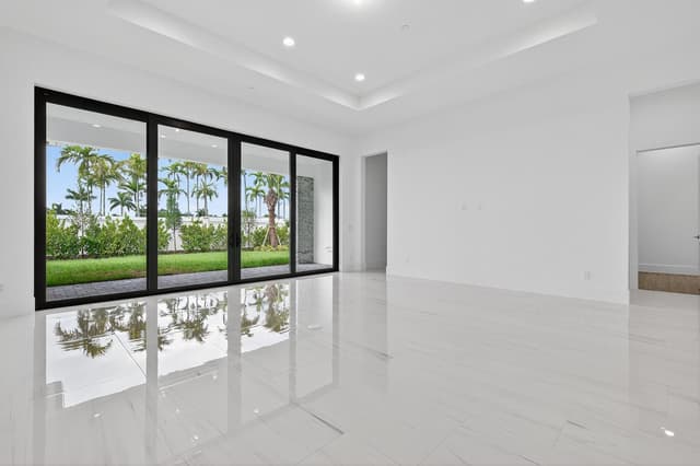 9144 Coral Isles Circle, Palm Beach Gardens FL 33412 - Palm Beach Gardens, FL - Photo 4