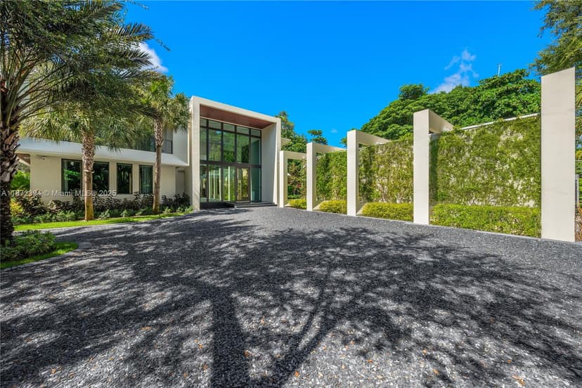 9440 Old Cutler Ln, Coral Gables FL 33156