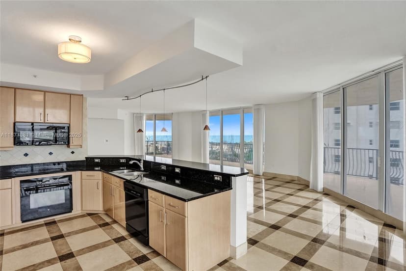 100 S Birch Rd # 906B, Fort Lauderdale FL 33316