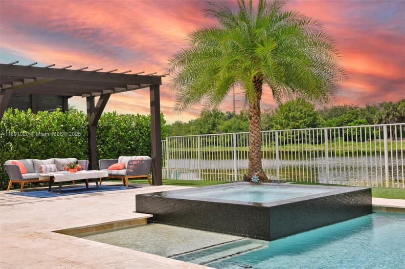 2132 Quail Roost Dr, Weston FL 33327