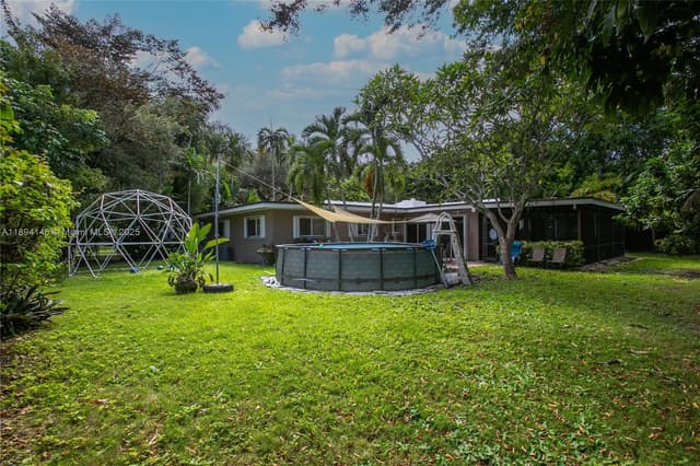 8031 SW 98th Ter, Miami FL 33156 - Miami, FL - Photo 3