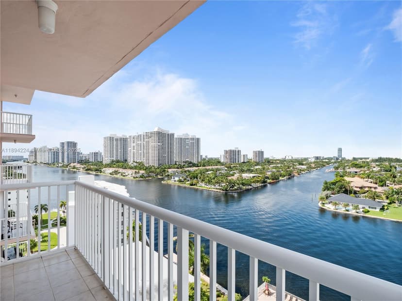 3161 S Ocean Dr # 1201, Hallandale Beach FL 33009