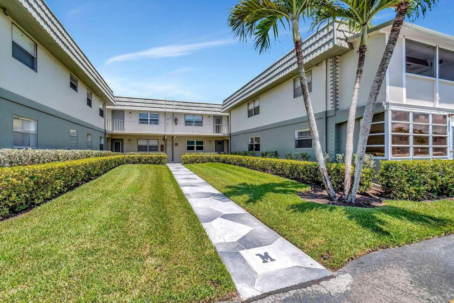 613 Monaco M, Delray Beach FL 33446 - Delray Beach, FL - Photo 1