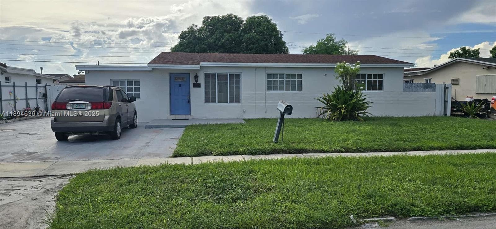 7160 W 10th Ave, Hialeah FL 33014 - Hialeah, FL - Photo 1
