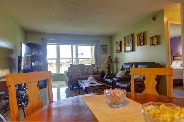 235 Golden River Drive, West Palm Beach FL 33411 - West Palm Beach, FL - Photo 2