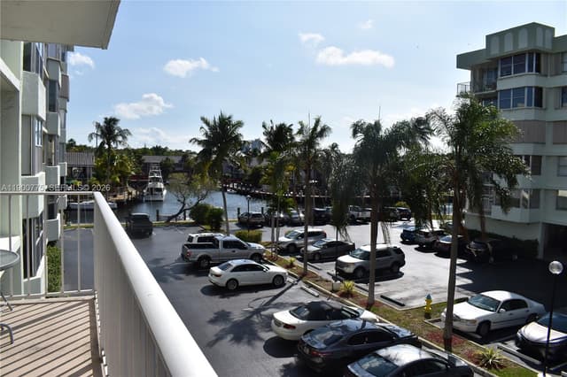 16570 NE 26th Ave # 3C, North Miami Beach FL 33160 - North Miami Beach, FL - Photo 4