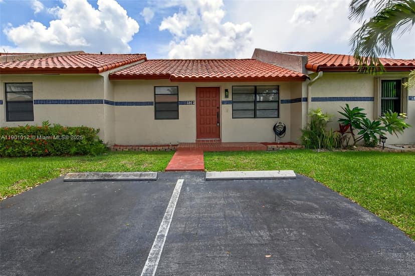 5913 SW 112th Ter, Cooper City FL 33330