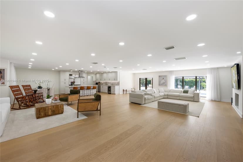 15110 N Saxon Cir, Southwest Ranches FL 33331