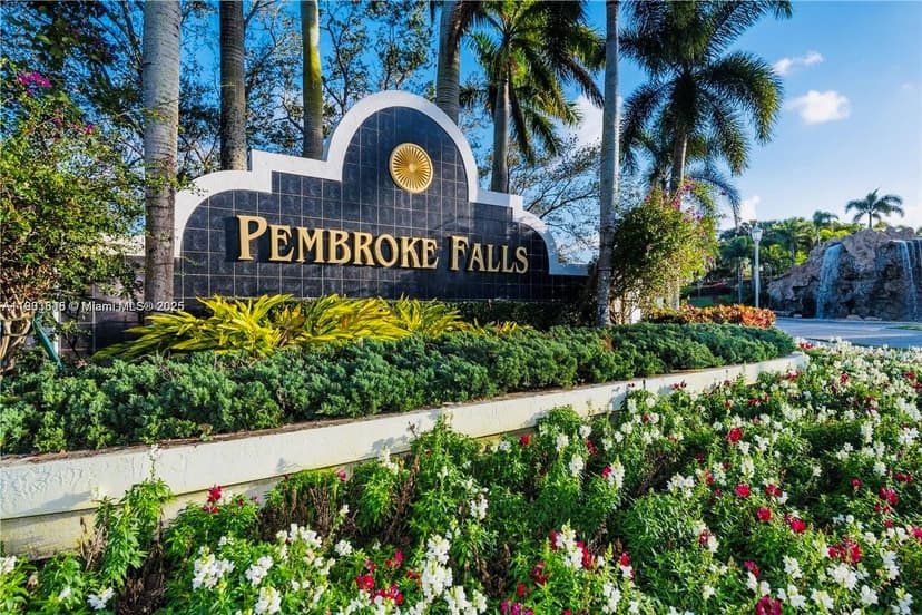 1235 NW 144th Ave, Pembroke Pines FL 33028