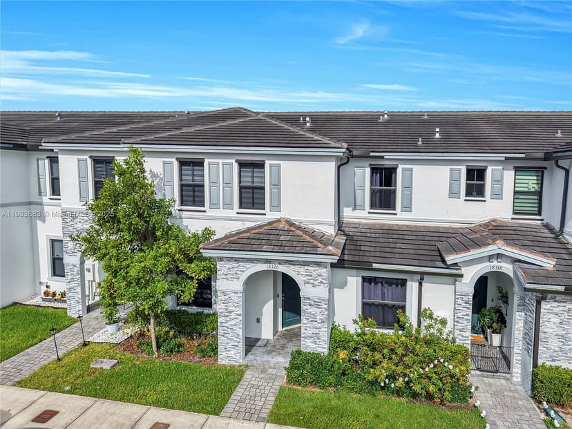 18320 SW 148th Rd, Miami FL 33187
