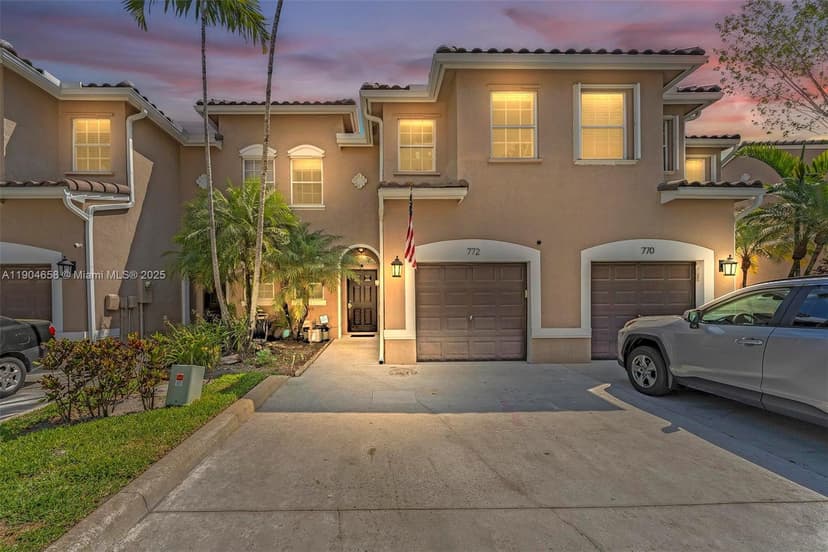 772 NW 132nd Ave, Plantation FL 33325