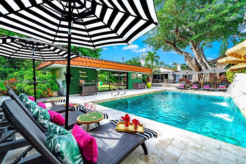 11 Sylvan Ln, Fort Lauderdale FL 33316