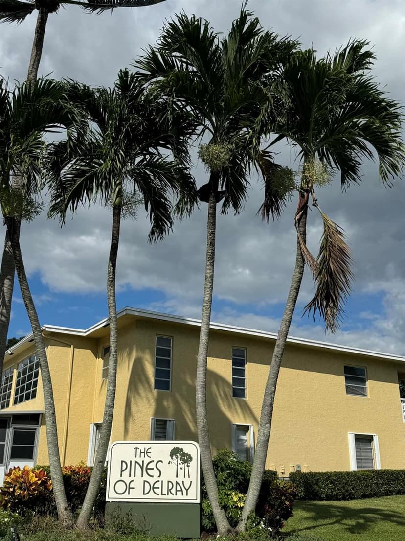 1141 Violet Terrace # 202, Delray Beach FL 33445