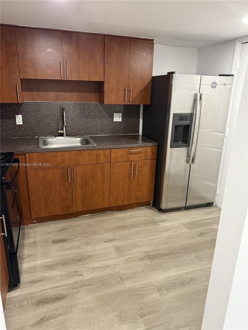 1200 SW 50th Ave # 3, North Lauderdale FL 33068