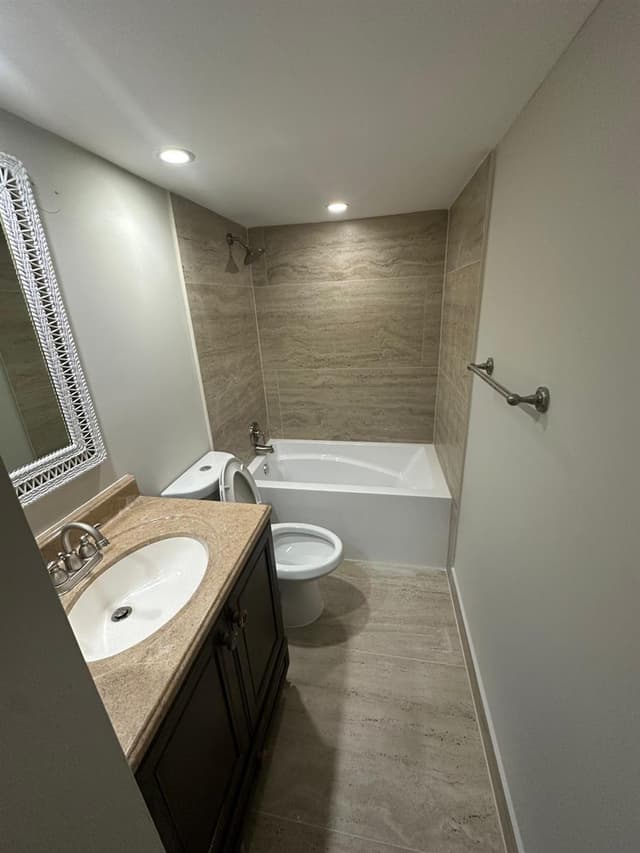 4374 NW 9th Avenue # 3b, Deerfield Beach FL 33064 - Deerfield Beach, FL - Photo 2