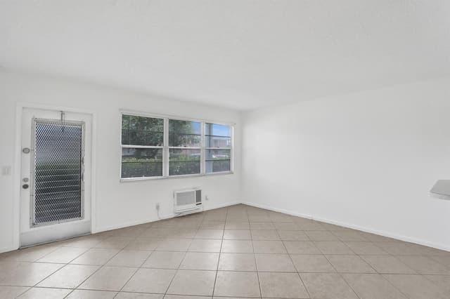 91 Tilford, Deerfield Beach FL 33442 - Deerfield Beach, FL - Photo 3
