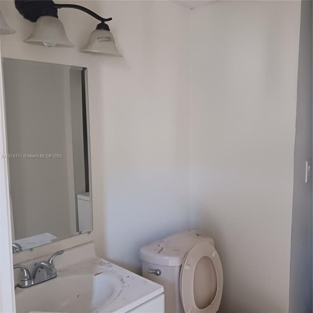 2108 NW 59th Ter # A, Lauderhill FL 33313 - Lauderhill, FL - Photo 5
