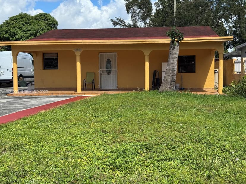 3041 NW 95th Ter, Miami FL 33147