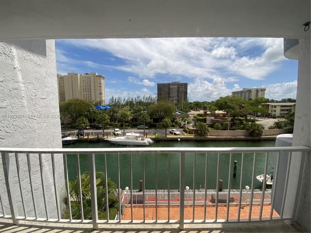 1650 NE 115th St # 405, Miami FL 33181 - Miami, FL - Photo 3
