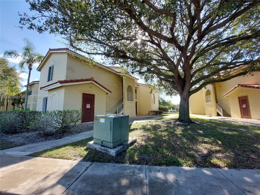 12510 Vista Isles Dr # 1227, Sunrise FL 33325