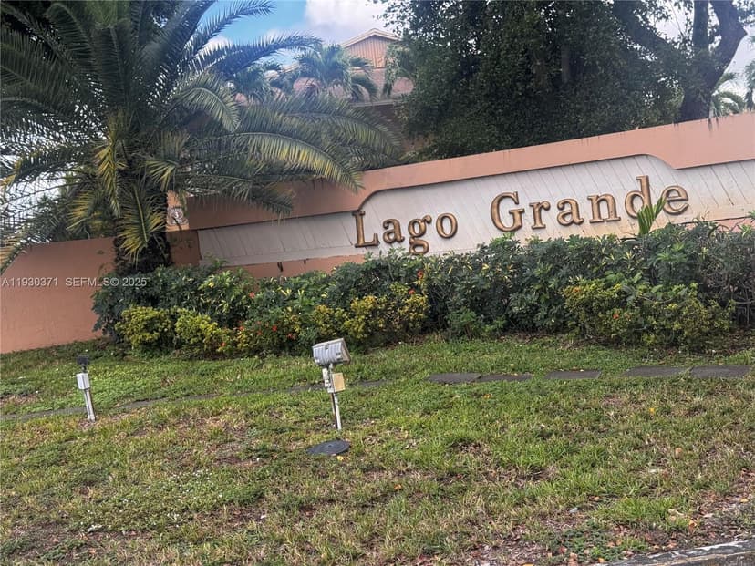 6455 W 27th Ave # 13, Hialeah FL 33016