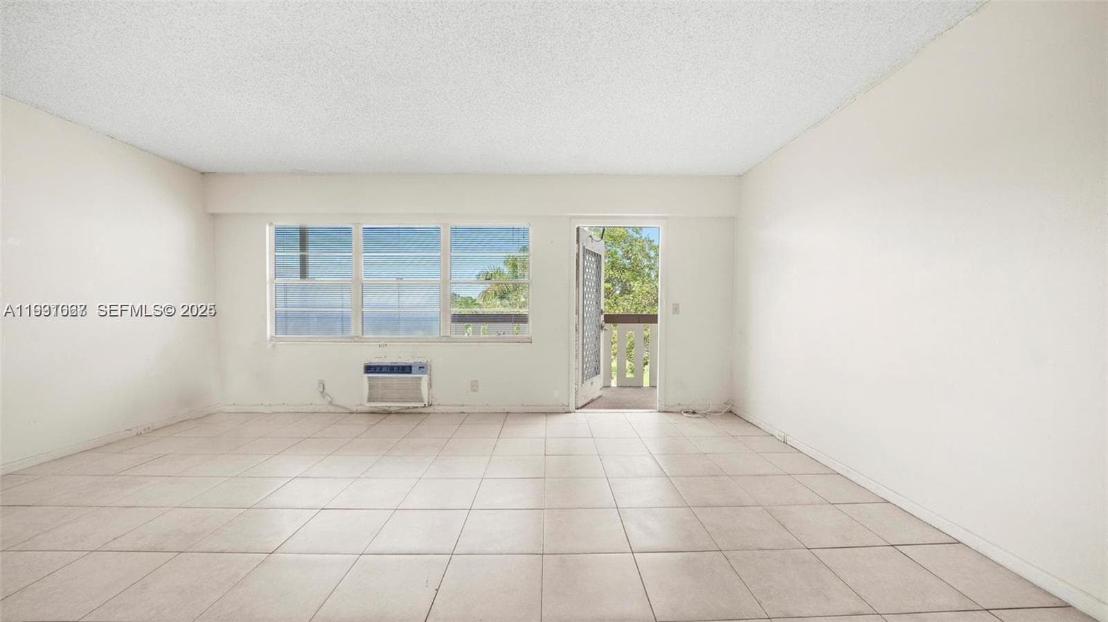 79 Suffolk B # 79, Boca Raton FL 33434 - Boca Raton, FL - Photo 1